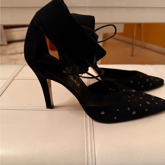 Elegant Black Suede Heels with Ankle lace up - Picture 8 of 10